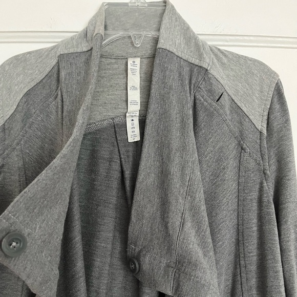 LULULEMON Coast Wrap Heather Gray Jacket. Oversized relaxed drapey. SMALL - Picture 10 of 12